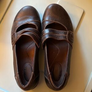 Clarks Brown Leather Flats